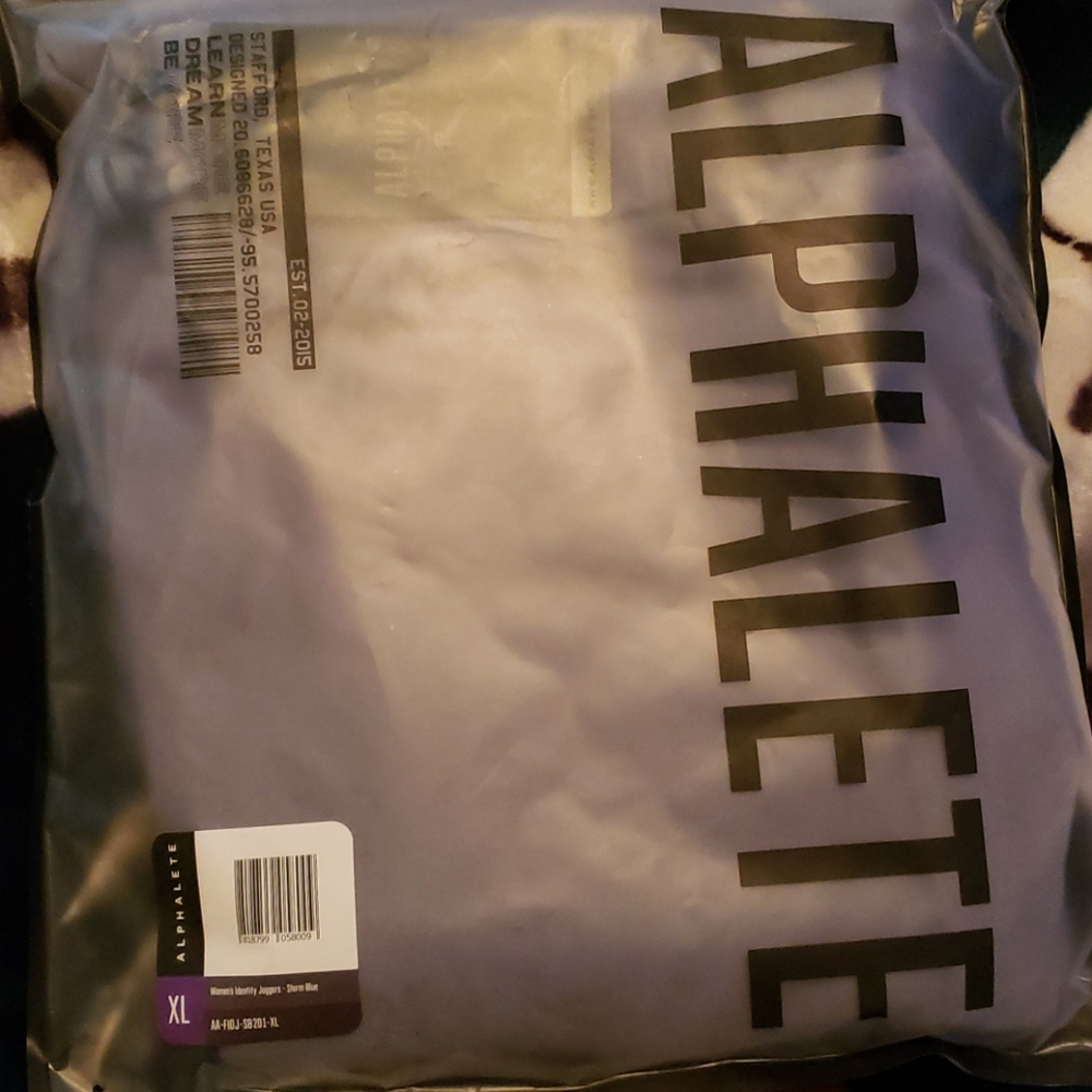 BNWT Alphalete Identity Joggers Storm Blue XL